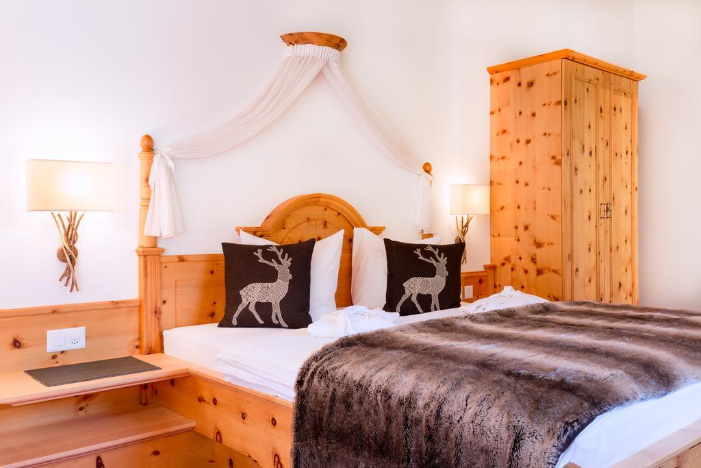 Chasa Castello Relax & Spa Замнаун Екстер'єр фото